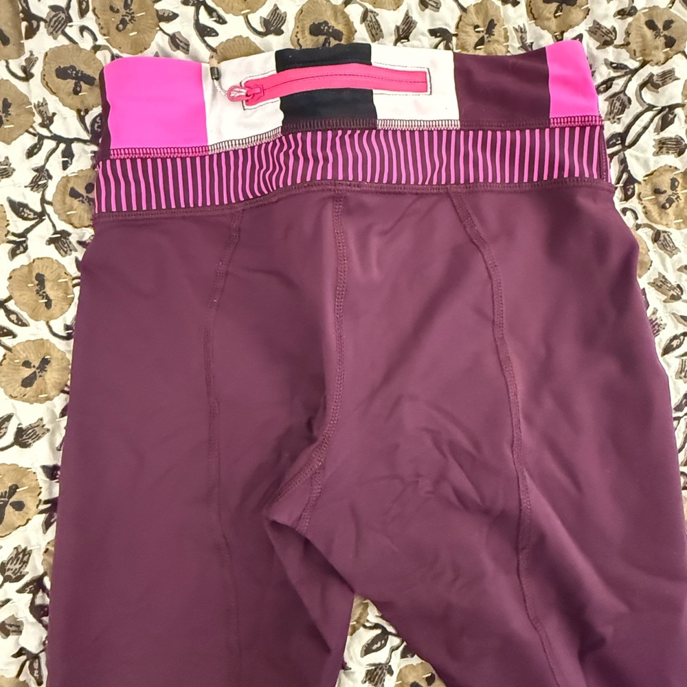 Lululemon Run Inspire Crop II Leggings - Picture 5 of 10